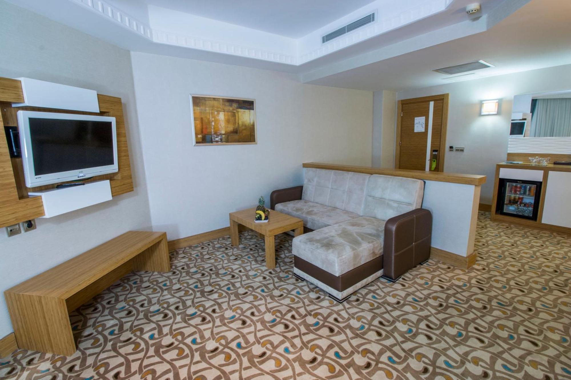 Korel Thermal Resort Afyonkarahisar Buitenkant foto