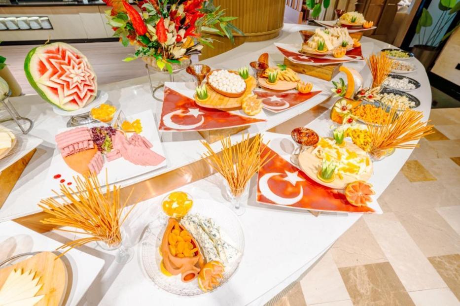 Korel Thermal Resort Afyonkarahisar Buitenkant foto
